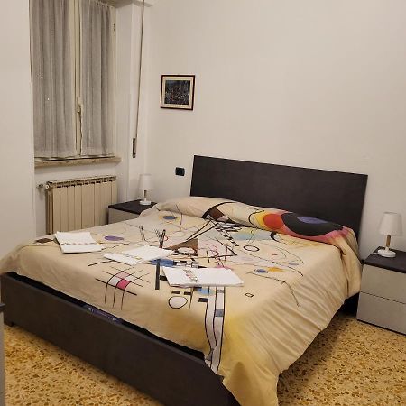 Appartamento Soggiorna Con Claudia Roma Esterno foto