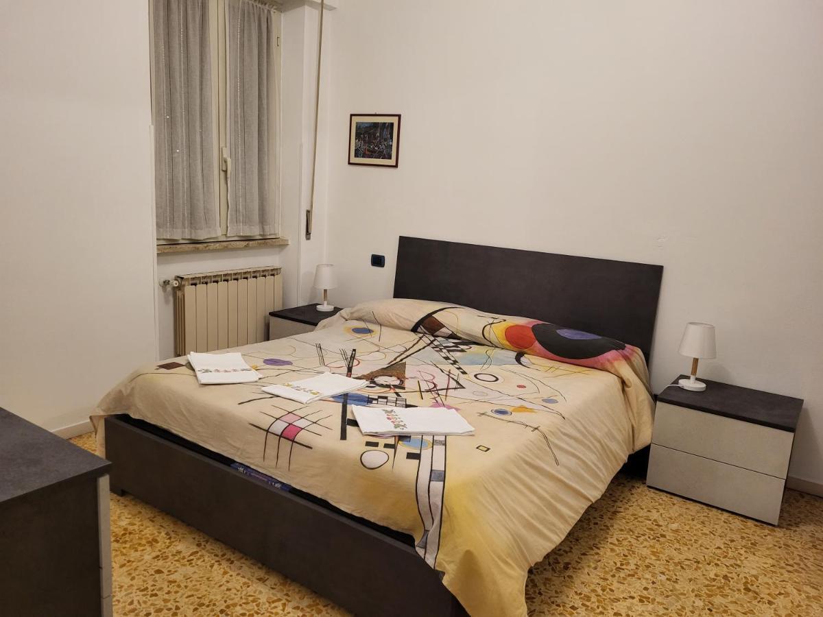 Appartamento Soggiorna Con Claudia Roma Esterno foto